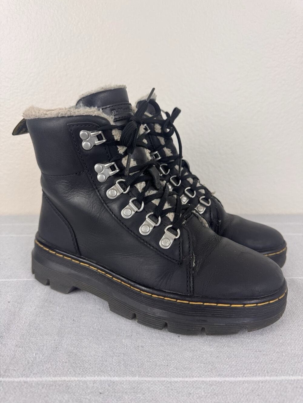 Dr. Martens Combs Faux Shearling Lined Leather Lace Up Ankle Boots Black 7